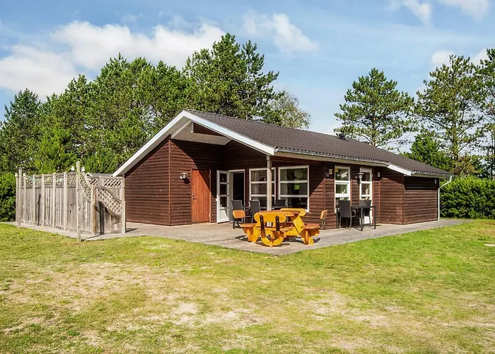 Modern Retreat Near Vadehavet - By Traum Vakantiehuis